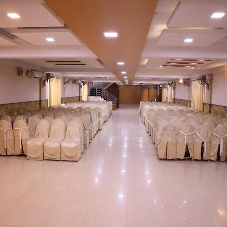 Smilestay Bns Lodge Bangalore Extérieur photo