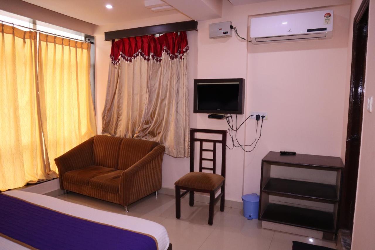 Smilestay Bns Lodge Bangalore Extérieur photo