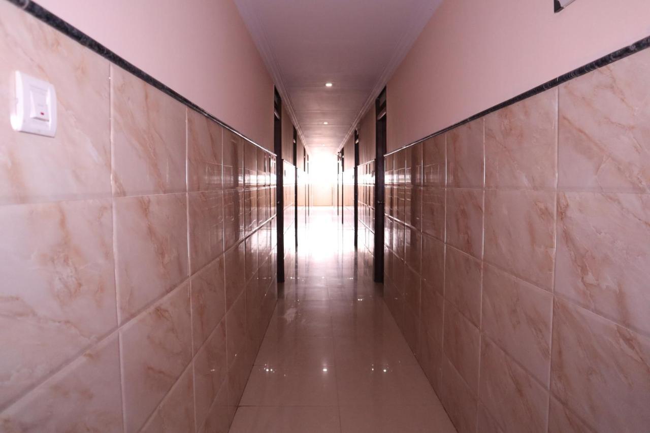 Smilestay Bns Lodge Bangalore Extérieur photo