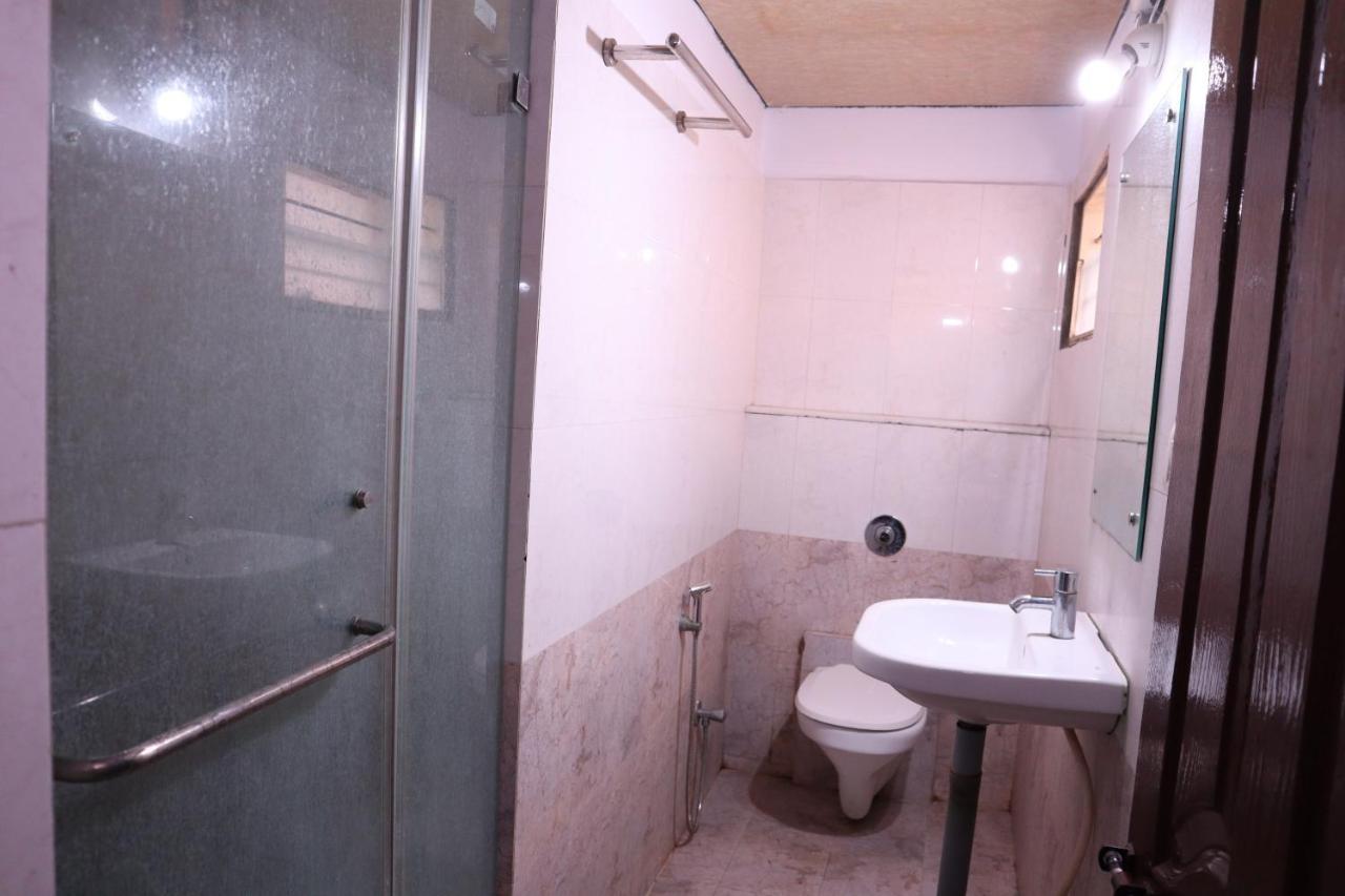Smilestay Bns Lodge Bangalore Extérieur photo