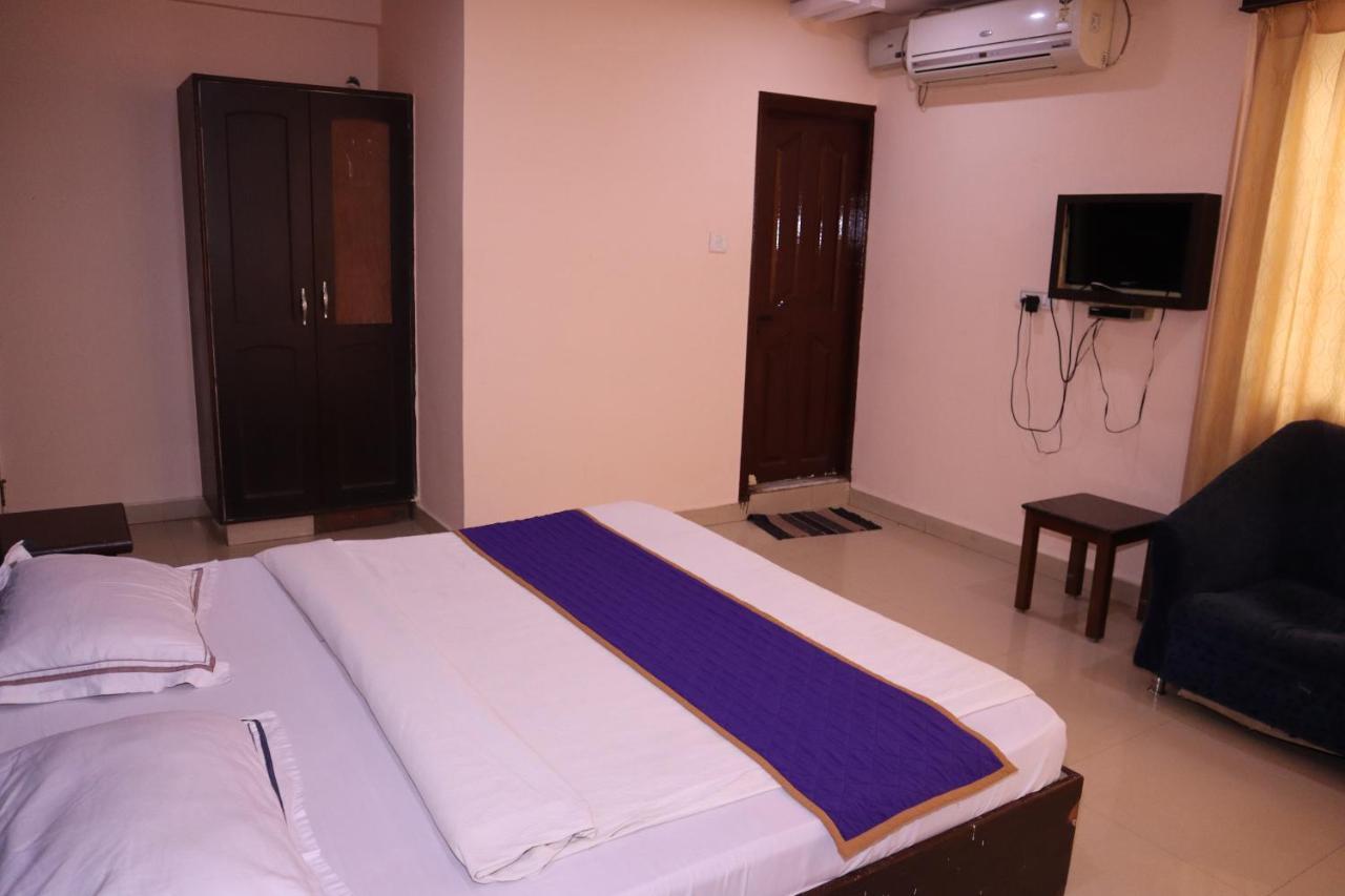 Smilestay Bns Lodge Bangalore Extérieur photo