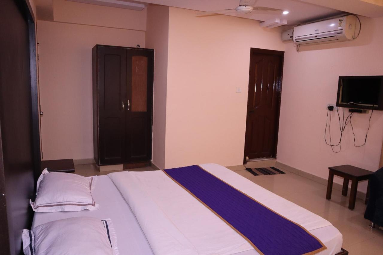Smilestay Bns Lodge Bangalore Extérieur photo